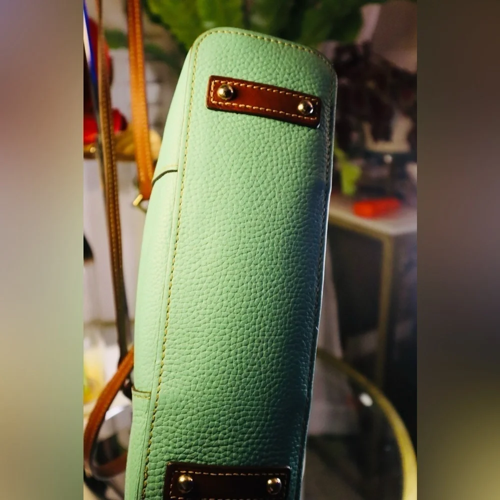 VGT Dooney & Bourke Pebble Leather Tote~Jade